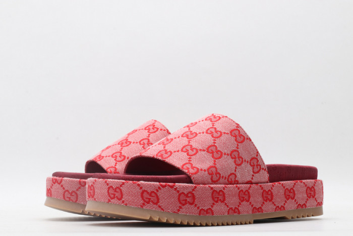 GUI SANDAL