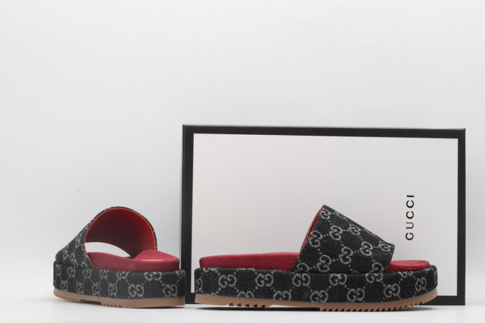 GUI SANDAL