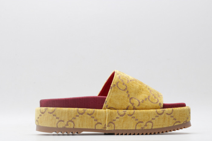 GUI SANDAL