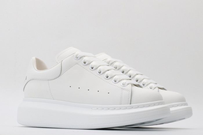 ALEX MCQU SNEAKER