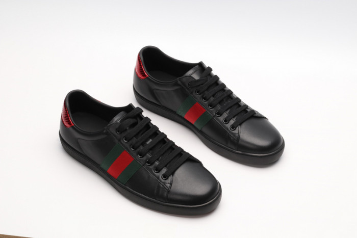 GUI SNEAKER