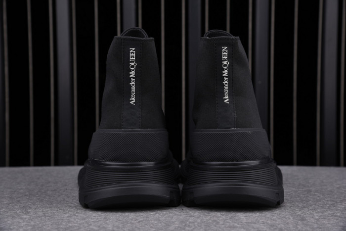 ALEX MCQU SNEAKER
