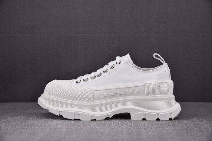 ALEX MCQU SNEAKER