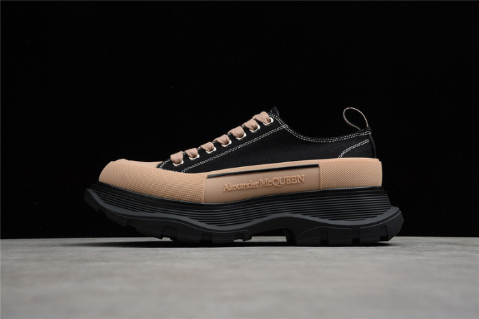 ALEX MCQU SNEAKER