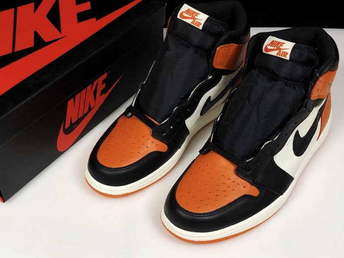 AIR JORDAN 1 RETRO HIGH OG “SHATTERED BACKBOARD” MENS 555088-005