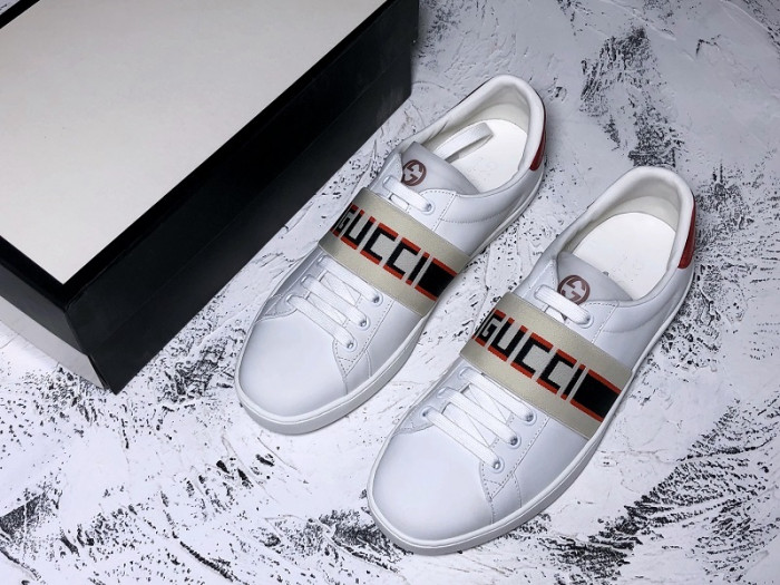 GUI SNEAKER