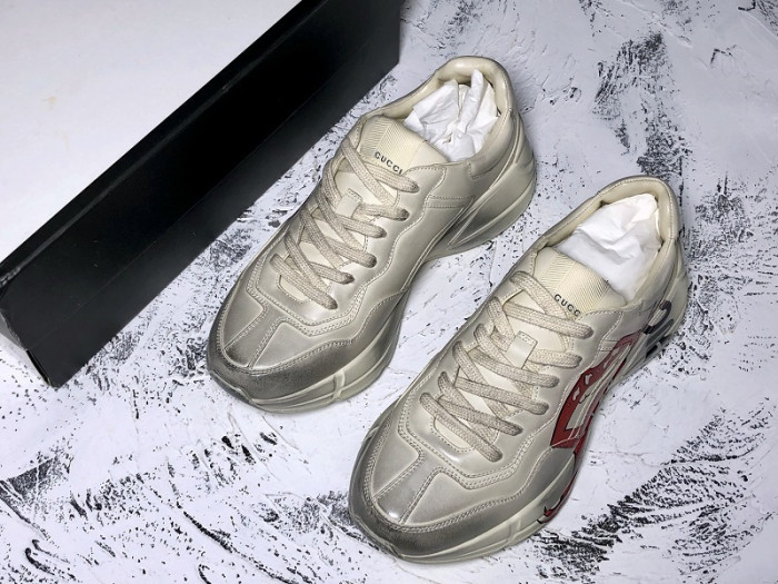 GUI SNEAKER