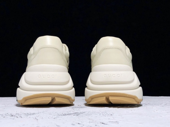 GUI SNEAKER