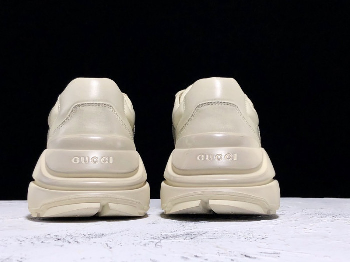 GUI SNEAKER