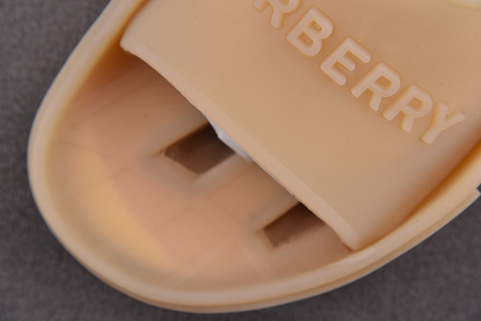 BUB SANDAL
