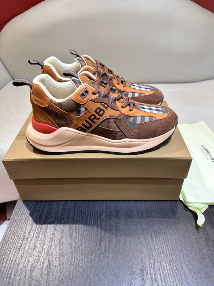 BUB sneaker