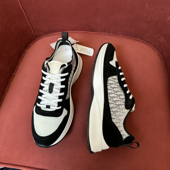 D10R B25 SNEAKER