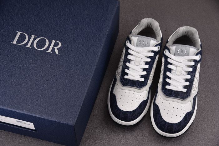 D10R B27 LOW SNEAKER
