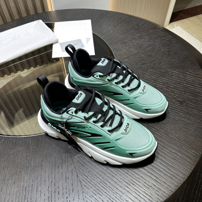 D10R B44 SNEAKER