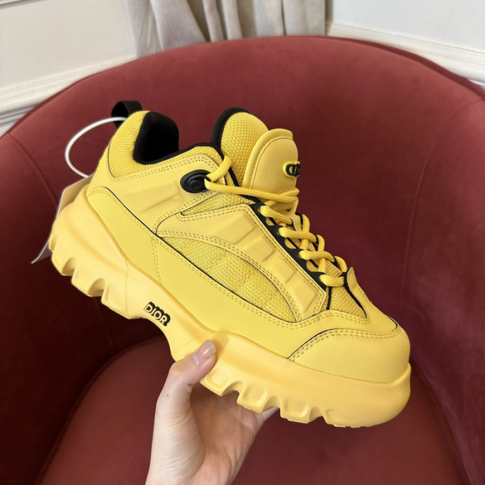D10R B57 SNEAKER