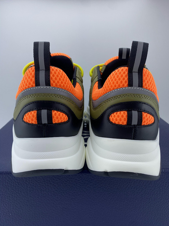 D10R SNEAKER