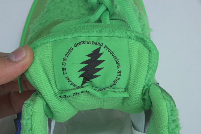NIKE SB DUNK LOW GRATEFUL DEAD BEARS GREEN - CJ5378-300