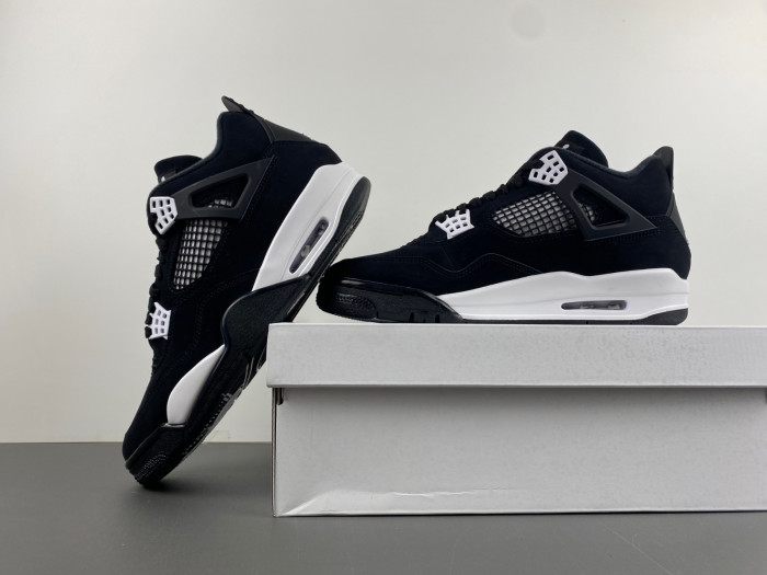 Air Jordan 4 "White Thunder" FQ8138-001