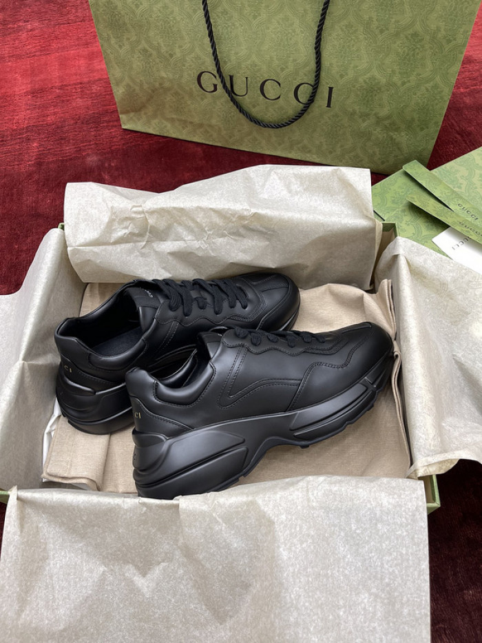 GUI SNEAKER