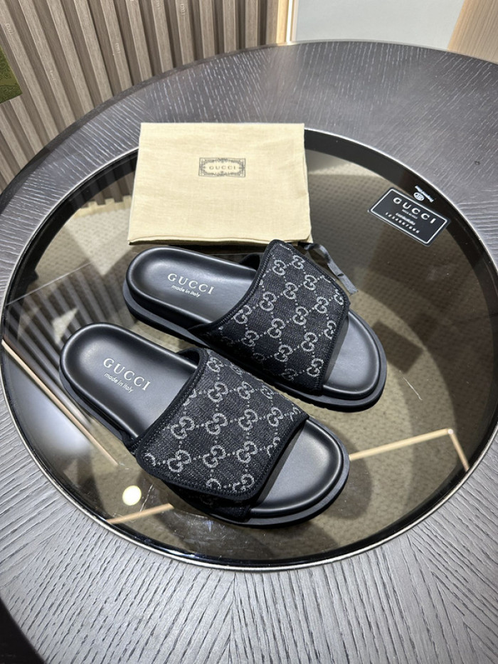GUI SANDAL
