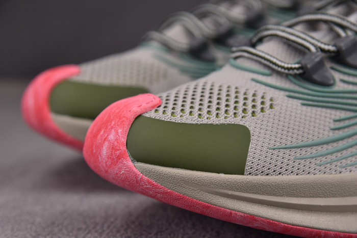 GUI SNEAKER
