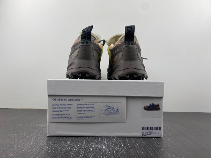 OFW SNEAKER