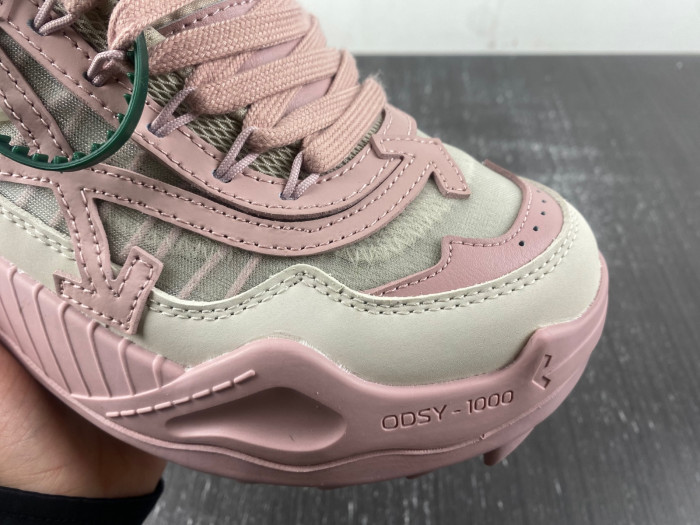 OFW SNEAKER