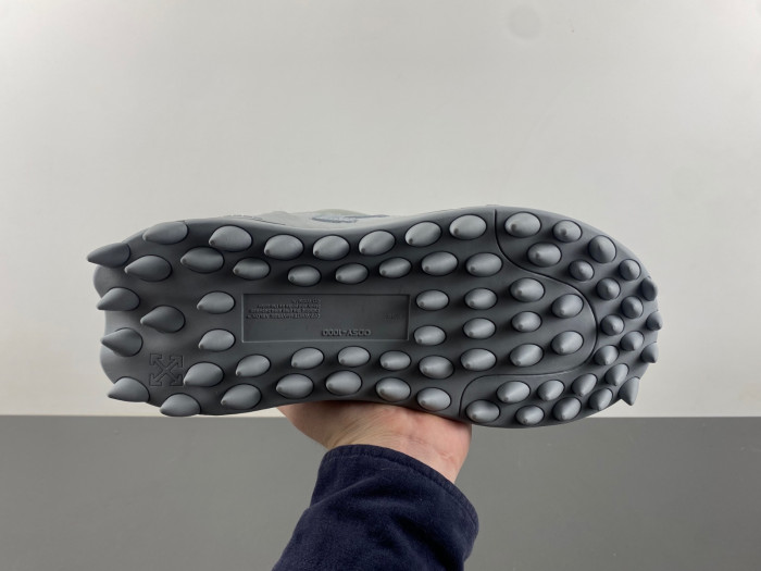OFW SNEAKER
