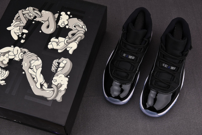 AIR JORDAN 11 RETRO "SPACE JAM 2016 RELEASE" MENS 378037-003